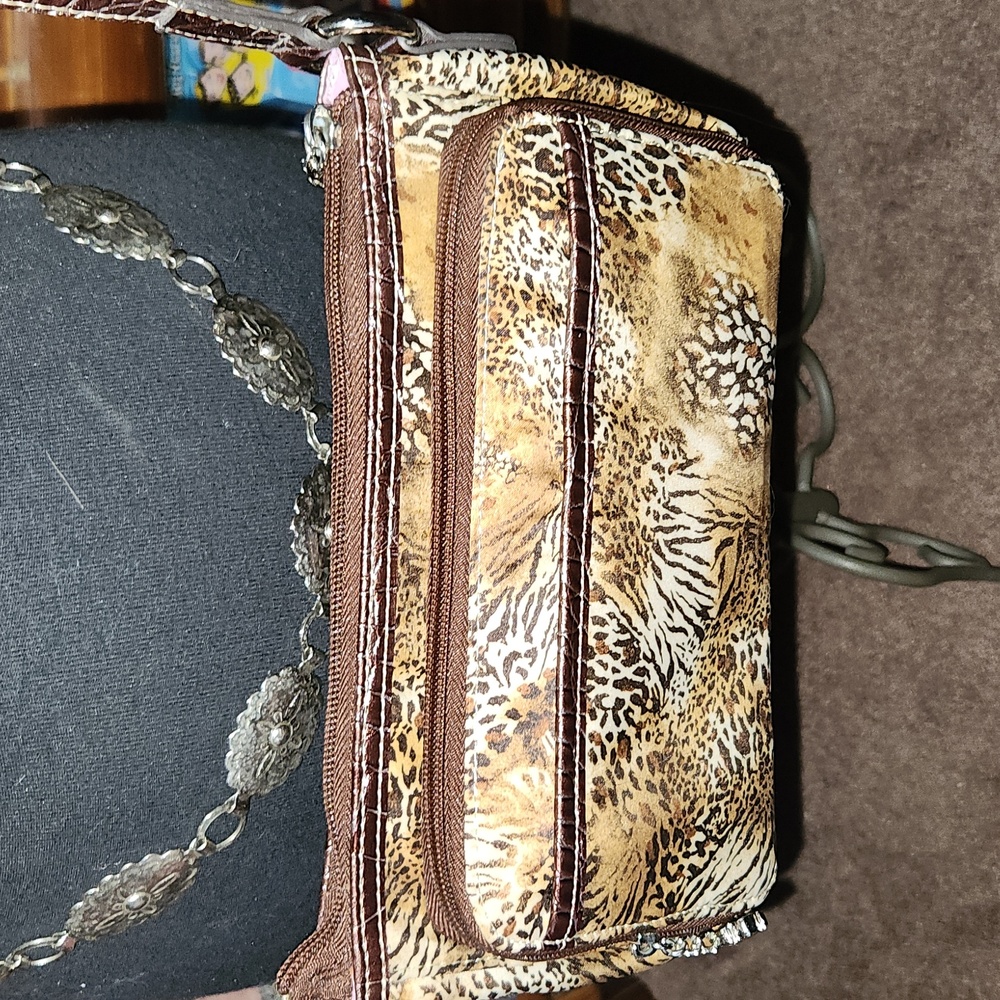 Kathy Van Zealand Crossb9dy Bag - Picture 4 of 11